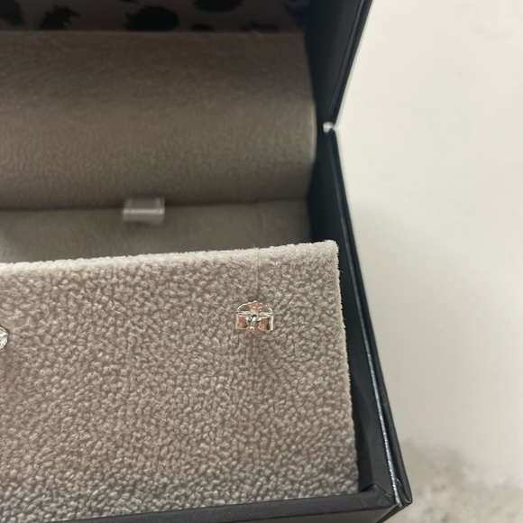 Effy 14K white gold diamond round stud earrings - Picture 6 of 8